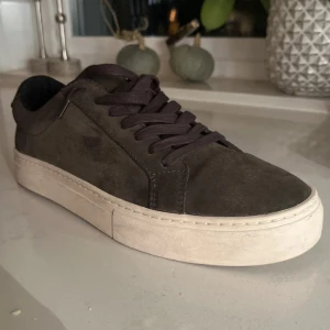 Vagabond skor  - Ny köpta vagabond skor, använda 2 gånger, ny pris var 1300kr, storlek 40 men kan också passa 40,5 eller ksk 41