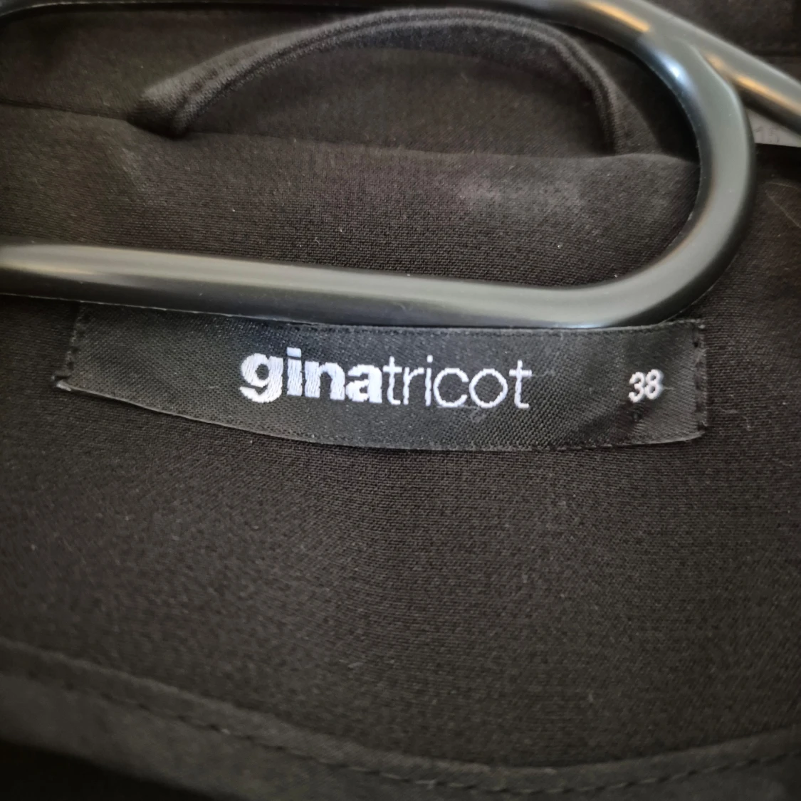 Svart kavaj Gina tricot st 38 - 90