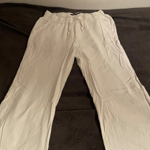 Linne byxor från lager 157! - Har knappt använt p.g.a att de är lite för korta för mig (jag är 174cm) 💕💕