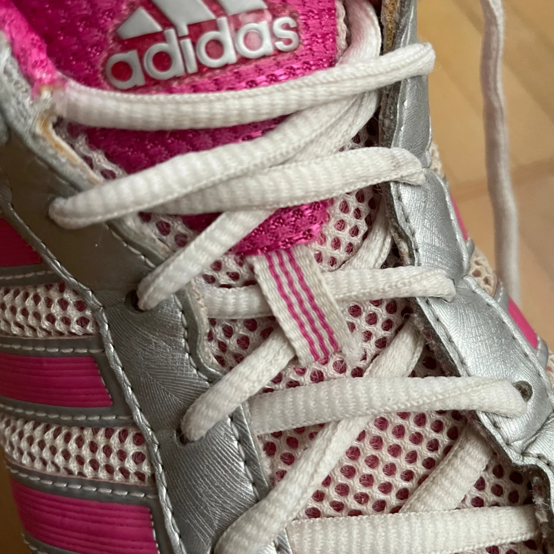 Adidas joggingskor - 92