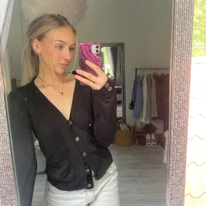 Svart kofta knappar - Oanvänd 