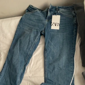 Flared jeans  - Helt ny köpta