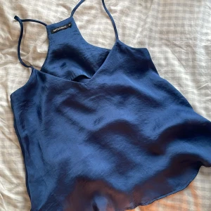 Jätte gulligt satin linne😘 - Säljer mitt jätte fina satin linne från Rut&Circle som jag endast använt 1 gång💕