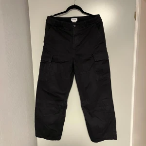 Weekday cargobyxor - Används inte så mycket längre, storlek 48