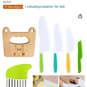 Leksaker för barn - FÖRÄLDRASKAP OCH UTBILDNING KOMBINERAS SMIDIGT I DENNA LEKSAK! 🔨  Detta set låter dig inte bara ge ditt barn något roligt och lärorikt, det är också en chans att verkligen tillbringa tid tillsammans. Medan ditt barn lär sig att skära och förbereda si