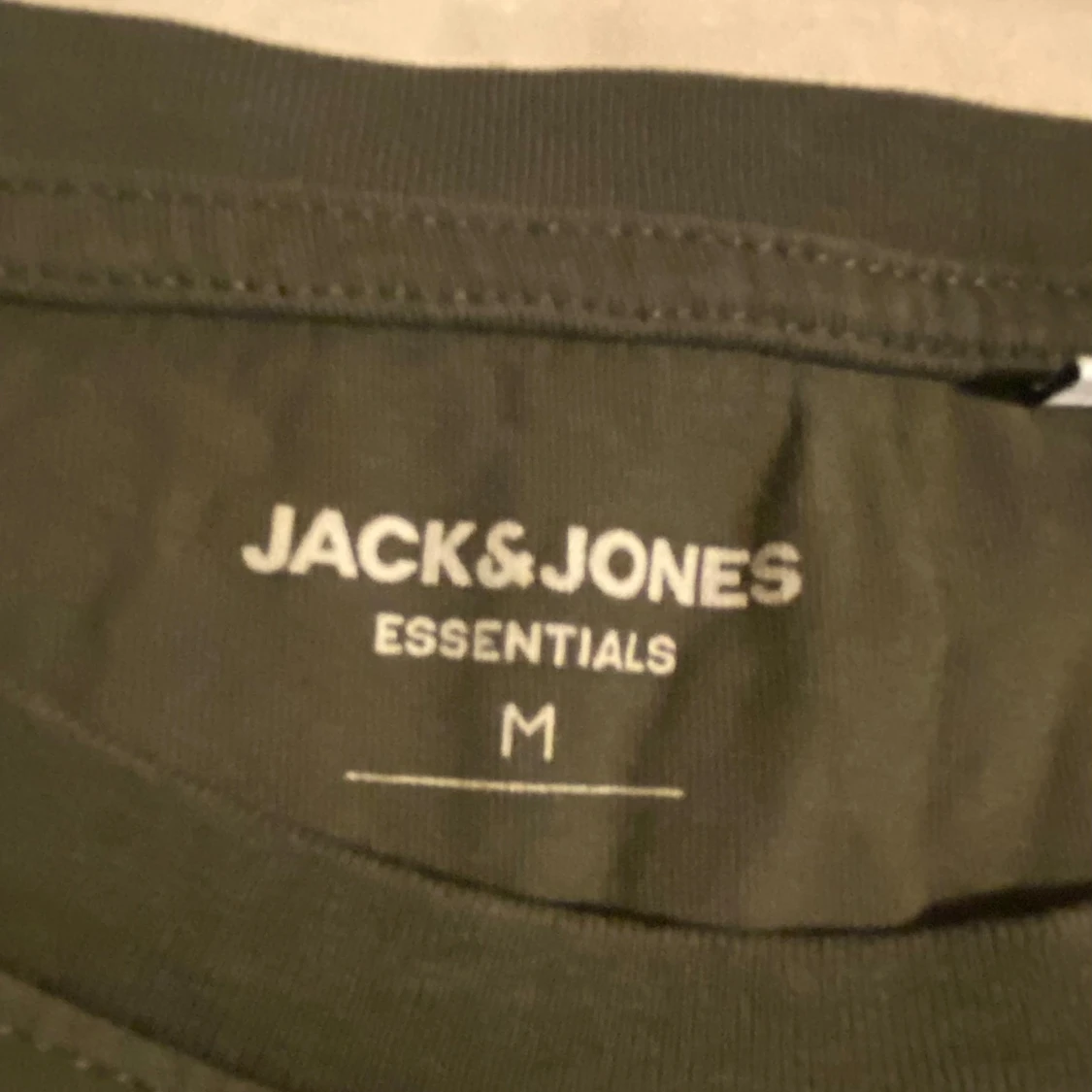 Grön t-shirt från Jack & Jones - 90