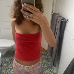 Linne - Linne Ginateicot Rött