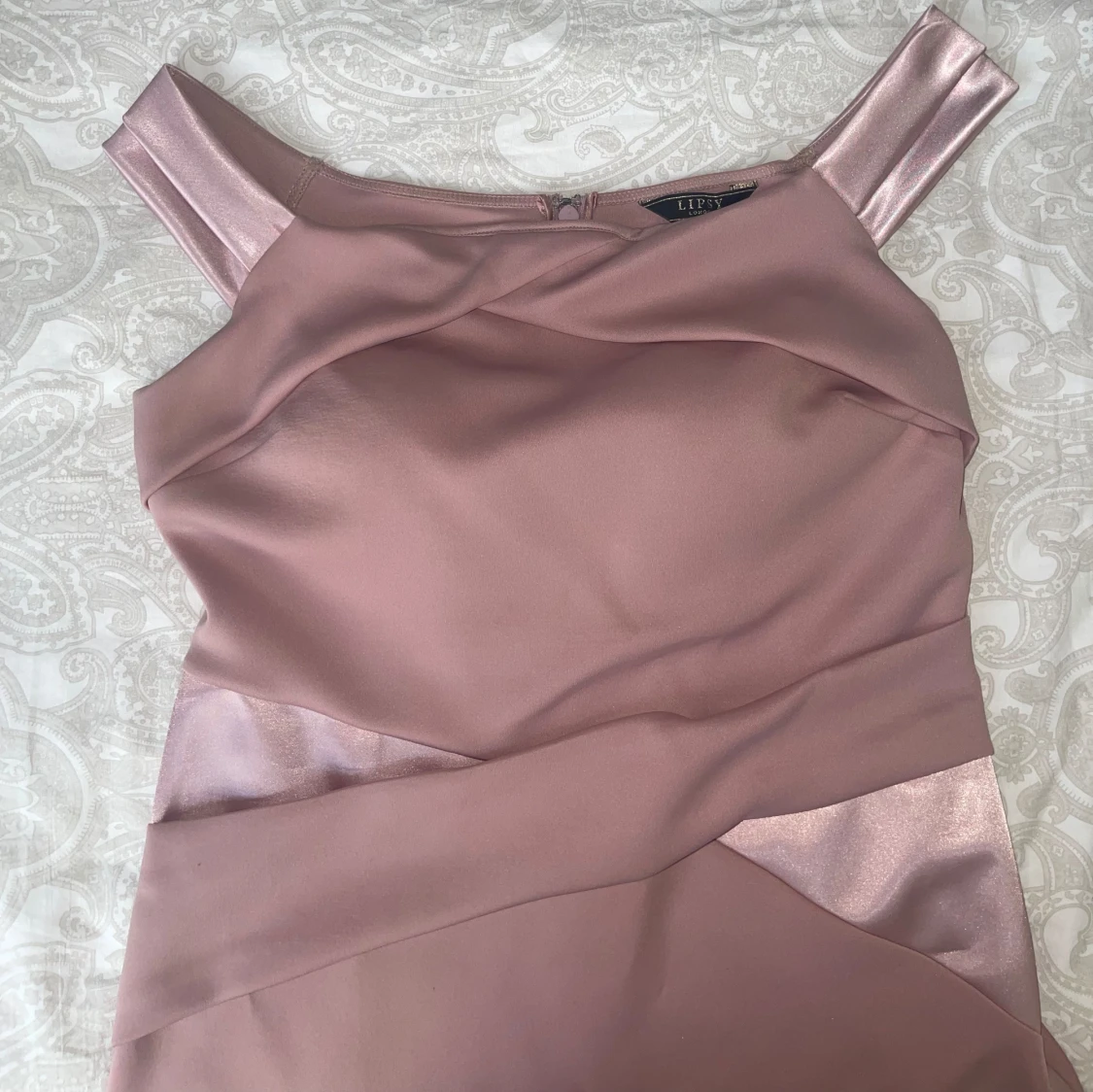 Rosa långklänning för bröllop - 92