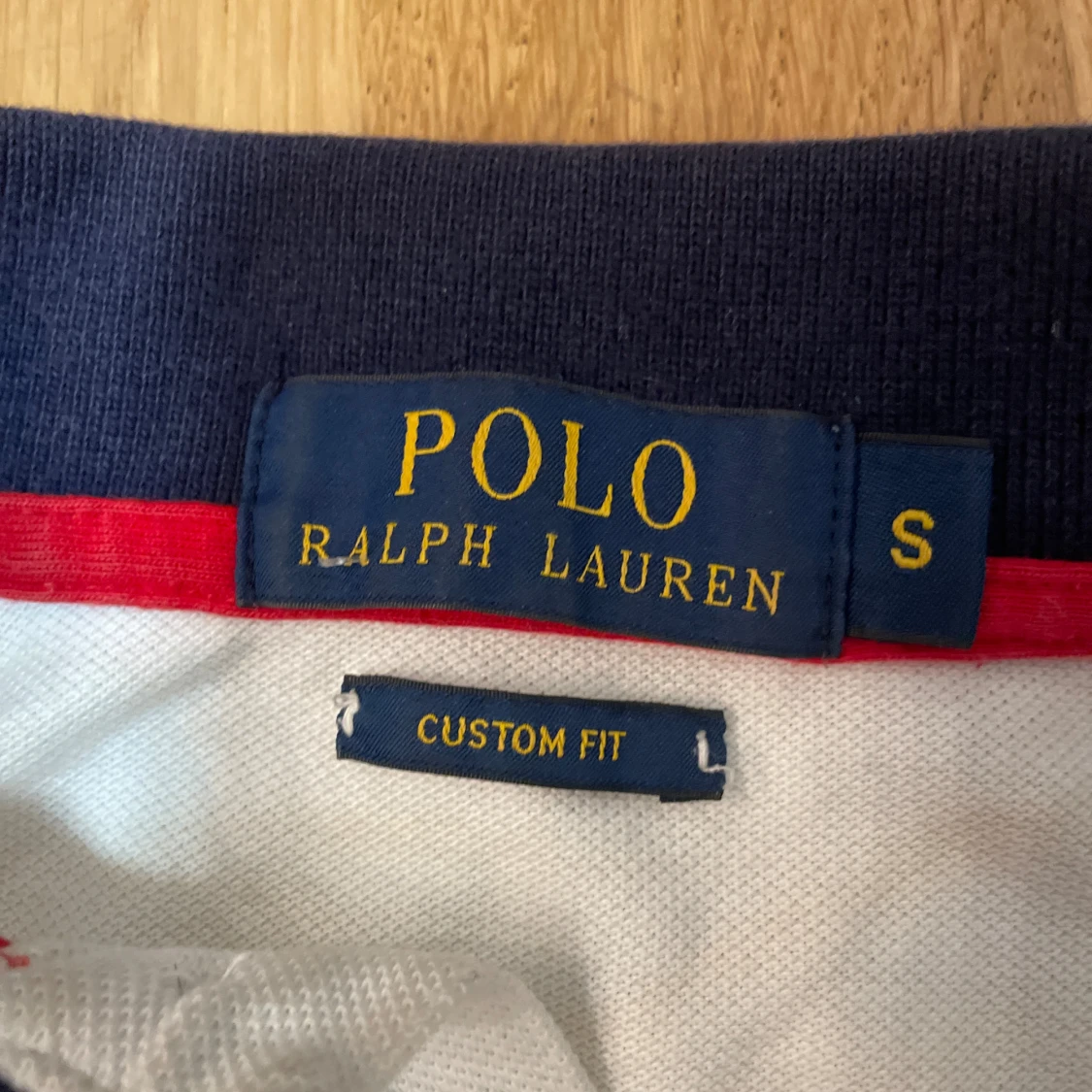 En knappt använd ralph lauren sport tröja priset går att diskutera  - 91