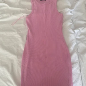 Klänning  - En rosa klänning 