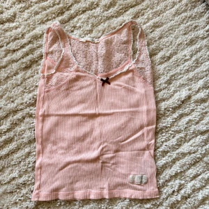 Odd Molly linne - Ljusrosa linne från Odd Molly i strl 0 (tror det ska motsvara XS)