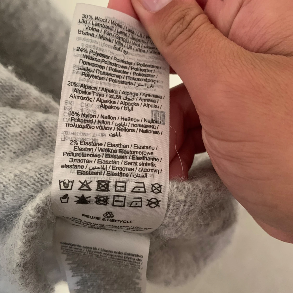 Grå tjocktröja i alpacka och ull - 93