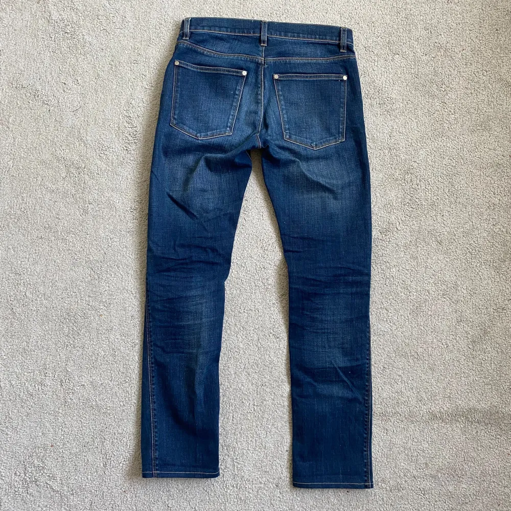 Säljer dessa jättesnygga Acne Studios jeans! | Skick: 9/0, som nya! | Size: 29/32 | Pris: 449kr! | Skriv vid frågor och funderingar!!. Jeans & Byxor.