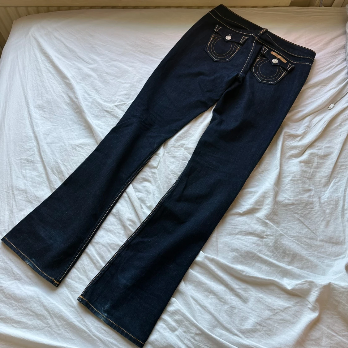 Bootcut lågmidjade flared trueys storlek 28