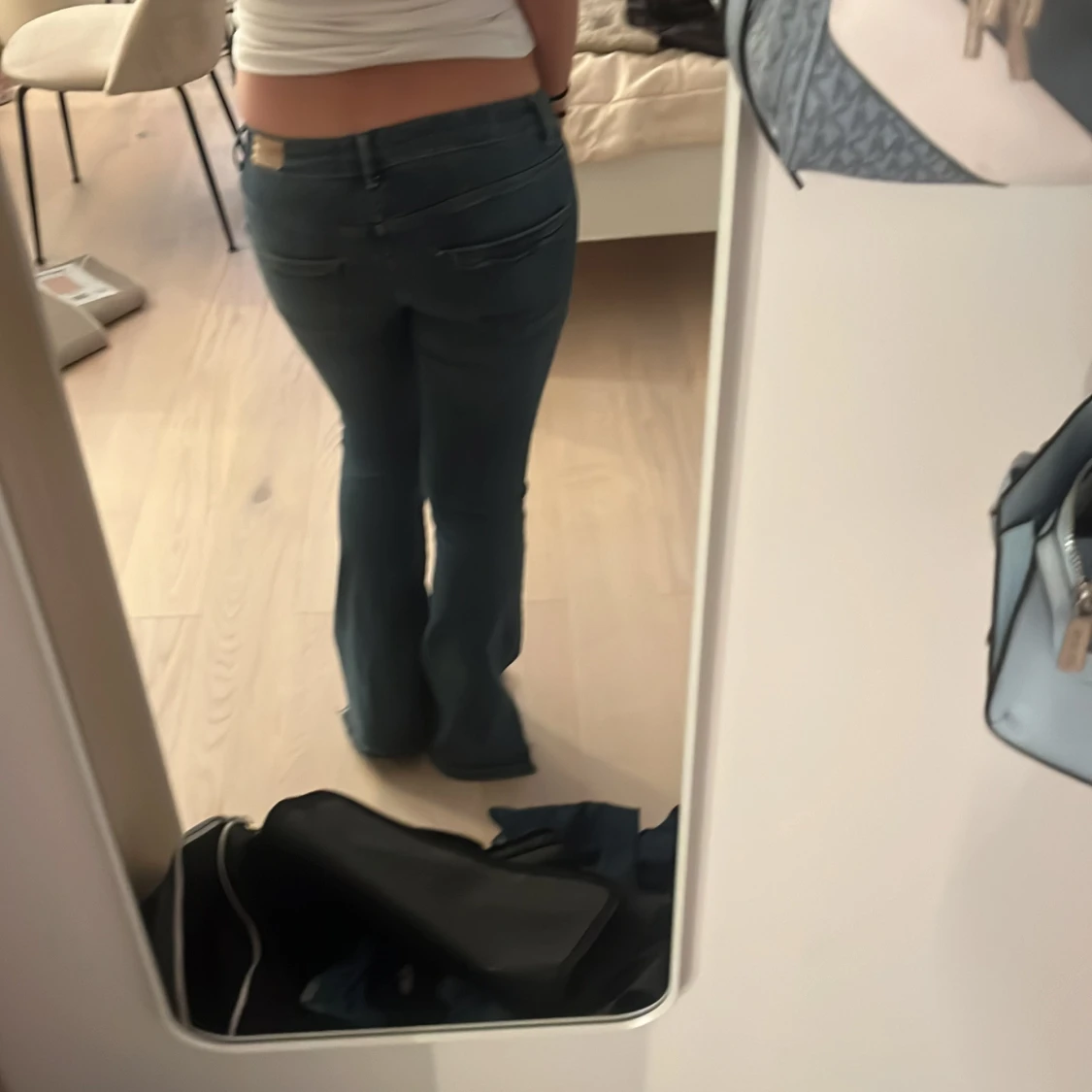 Blå bootcut jeans - 92