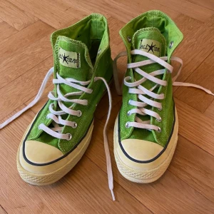 Stüssy X Our Legacy X Converse - Knappt använda! Galet snygg färg. 41.5 men passar 42