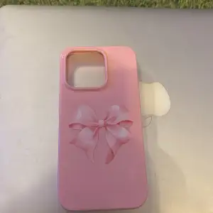 Fin rosa mobil skal för iphone 15 pro från shein❤️