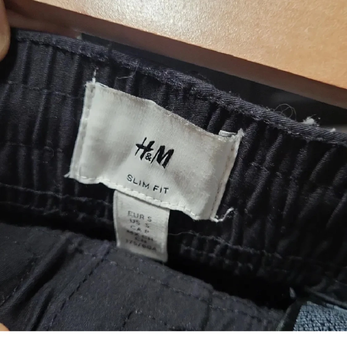 Svarta cargopants från H&M - 91