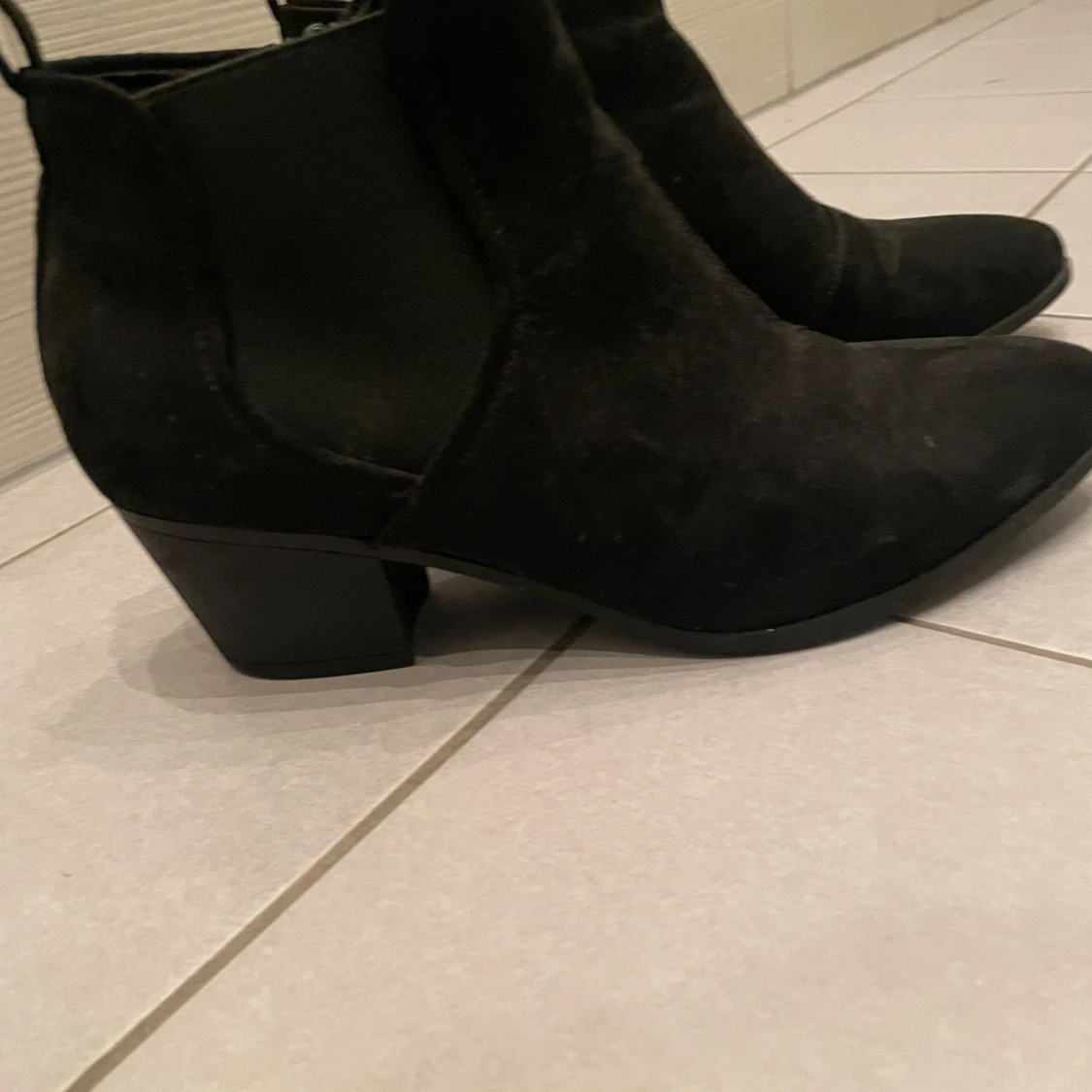 Svarta stövletter i mocka - 91