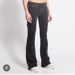 Svarta jeans - Super snygga lager 157 jeans