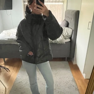 Vinter jacka  - Superfin vinterjacka i mycket bra skick🙌🏻