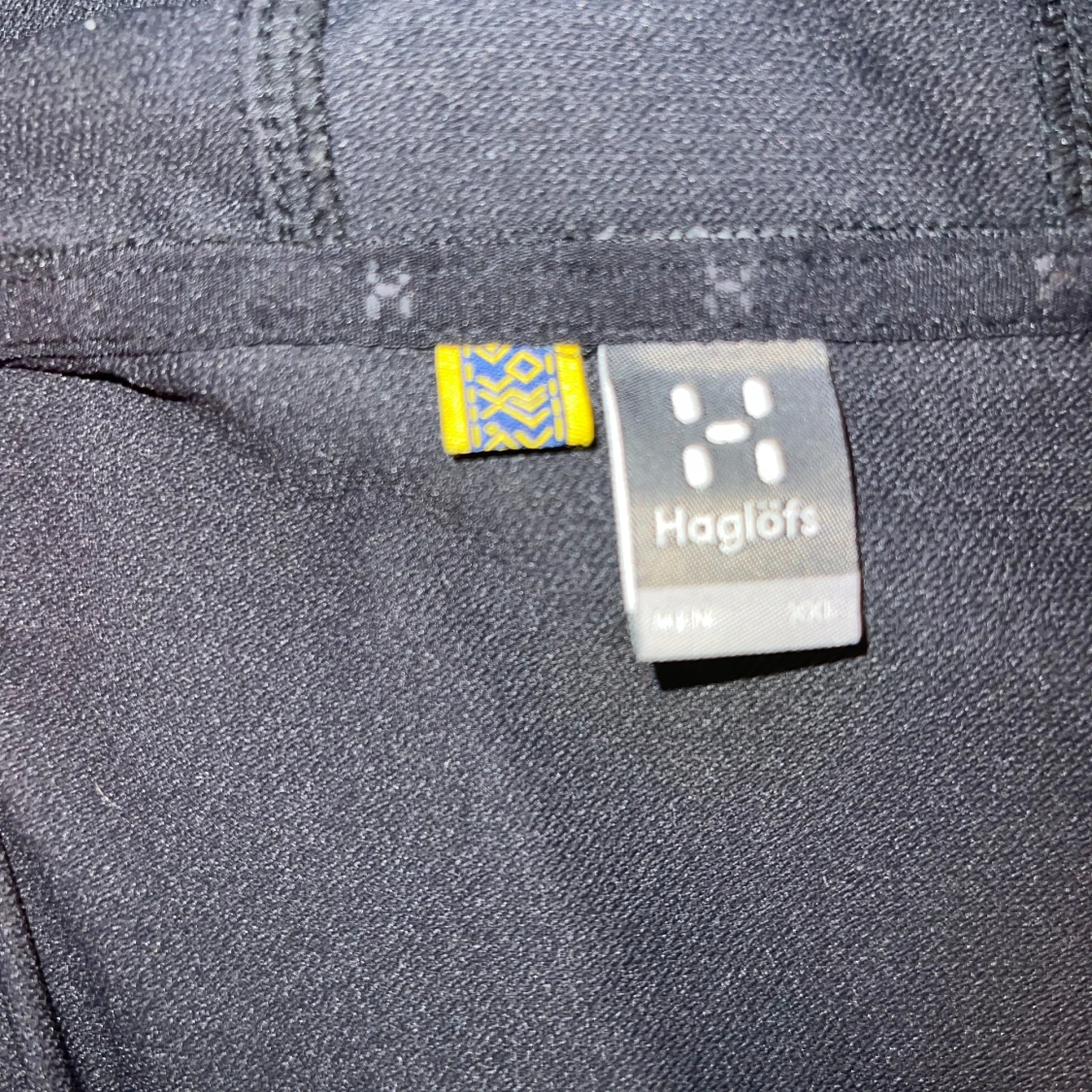 Svart jacka från Haglöfs - 90