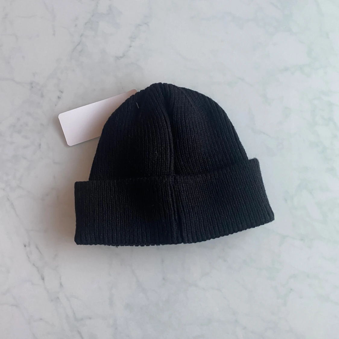 Svart mössa från C.P. Company - 90