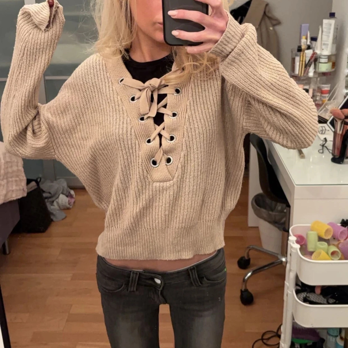 Tröja med snörning - 91