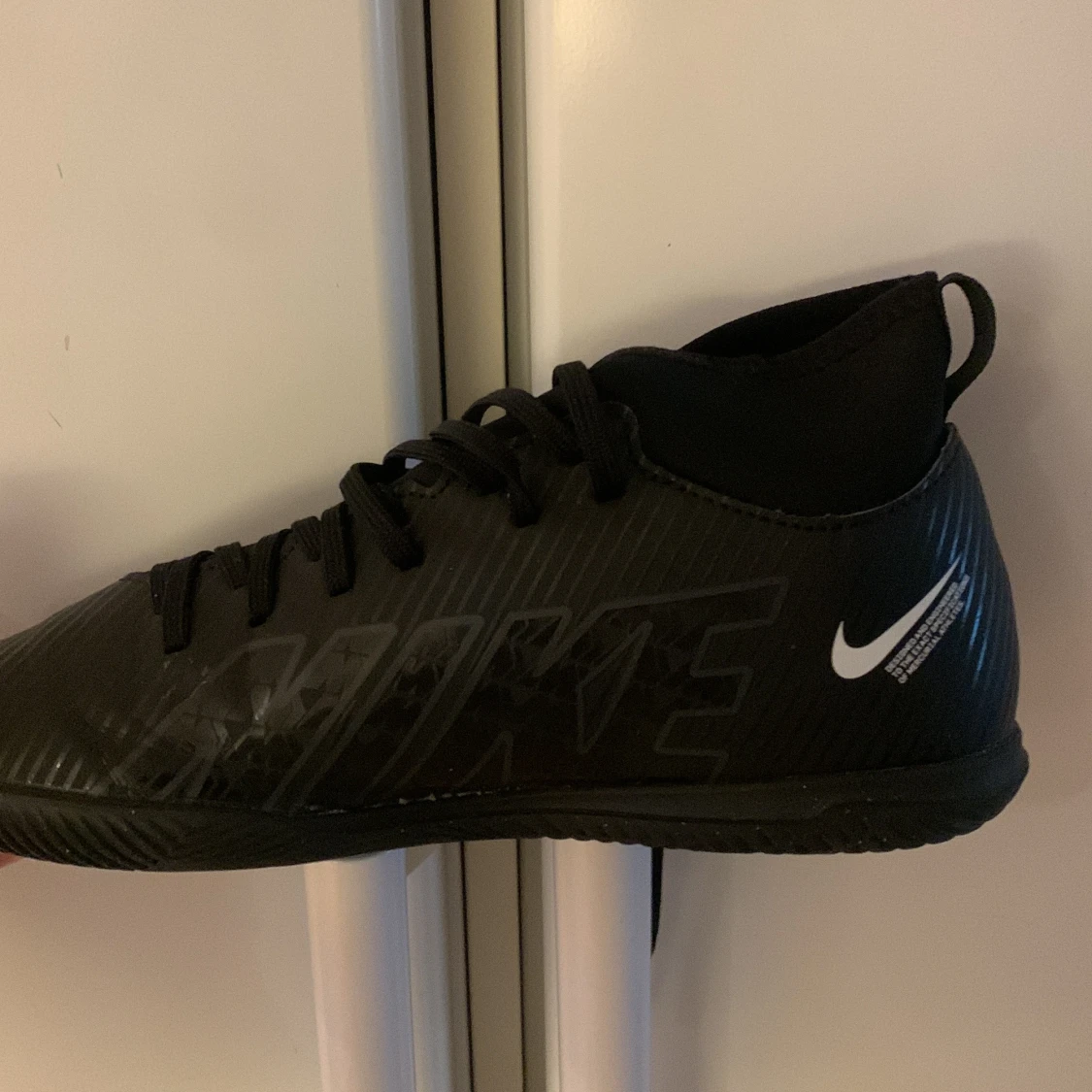Svarta Nike Mercurial fotbollsskor - 90