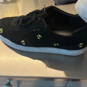 Axel arigato - Arigato Alien sneakers 43 i fint skick