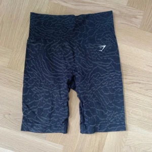 Tränings shorts  - Gymshark shorts storlek S