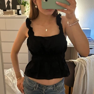 Topp - As snygg topp från h&m🥰🥰🥰🥰