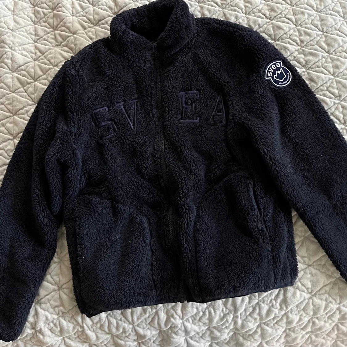 Marin blå teddyjacka från Svea - 91