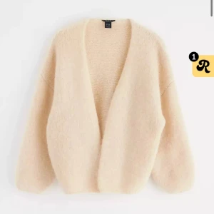 Lindex kofta - Jag säljer samma i vinröd, trendig kofta från lindex!!