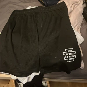 Eric Emanuel shorts - Säljer ett par snygga EE shorts, pris går att diskutera.