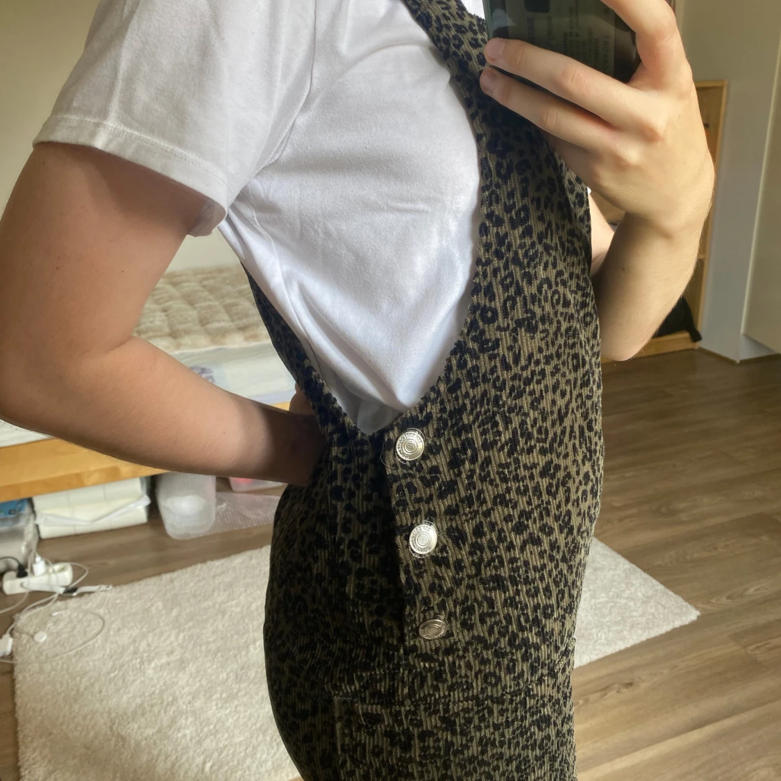 Hängselklänning leopard - 92