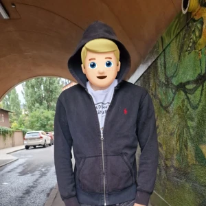 Ralph lauren zip up hoodie - Fin tröja, nypris 1999kr. Absolut prutbar! 