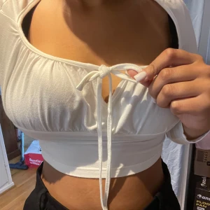 Långärmad magtröja - *Långärmad jätte söt magtröja  *knappt använd   