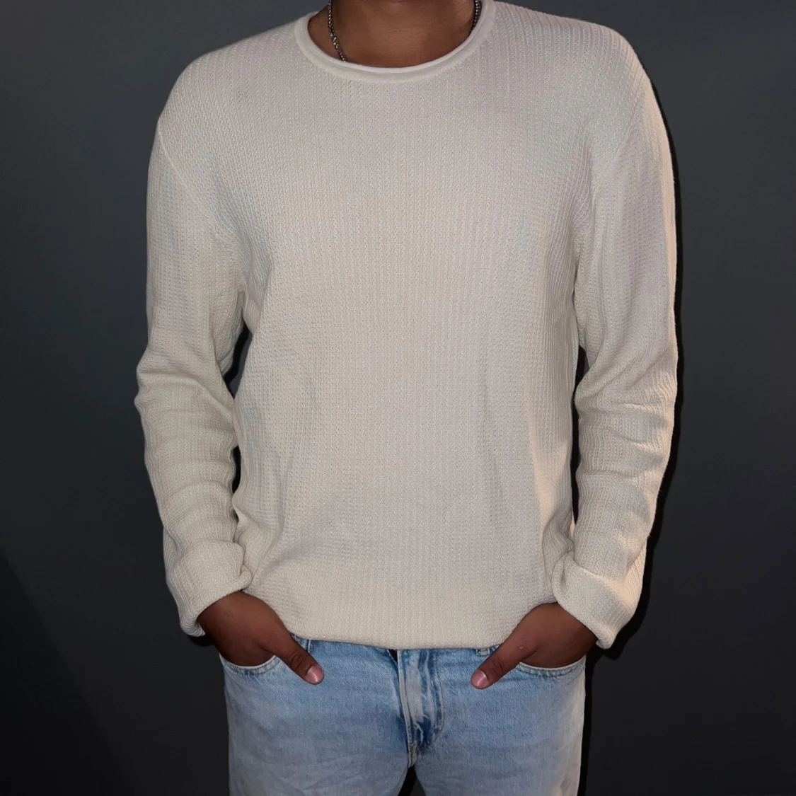 Stickad tröja (beige)