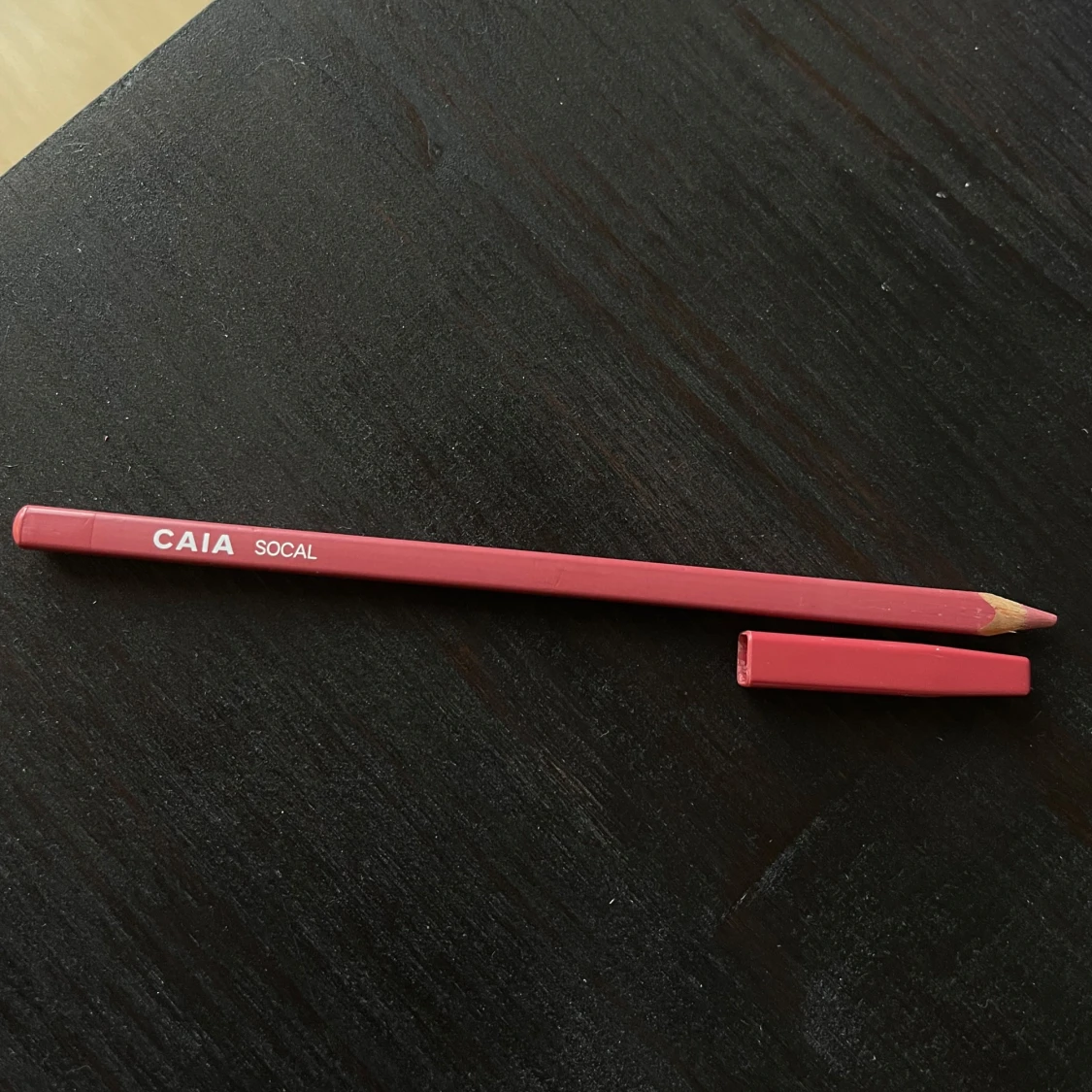 CAIA läppenna socal