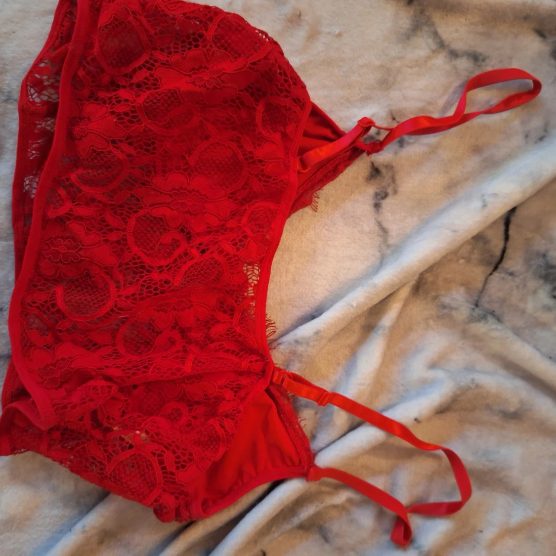 Röd spetskorsett bh - 1