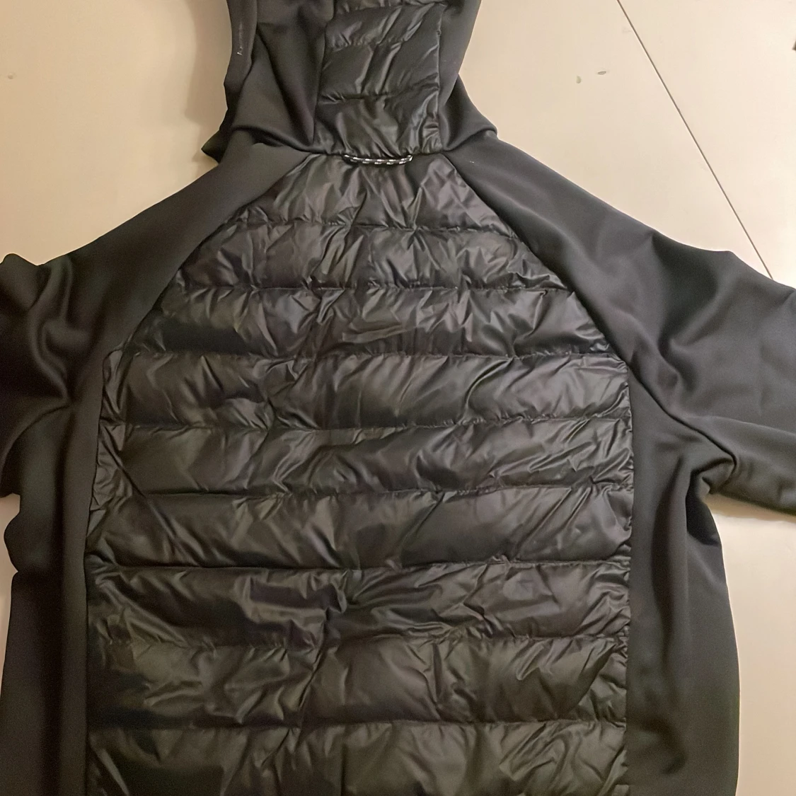 Svart jacka från Peak Performance - 2