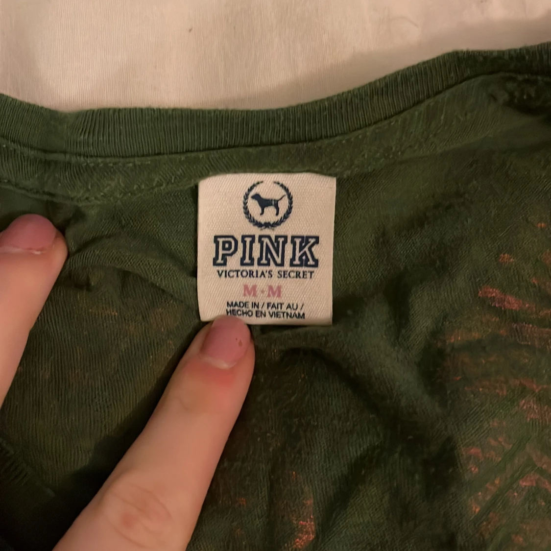 Grön t-shirt från Victoria's Secret PINK - 90