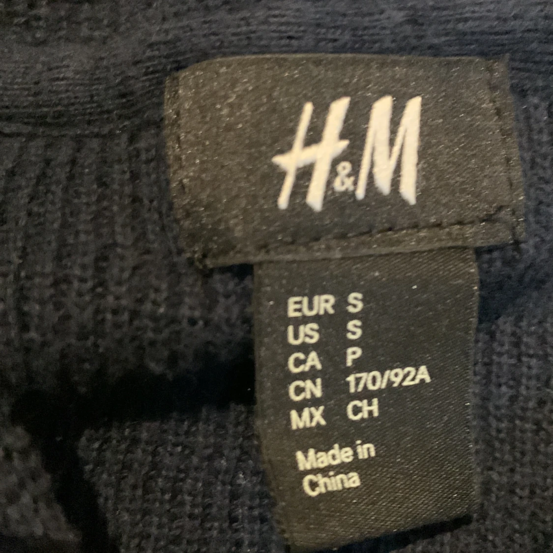 Mörkblå kofta från H&M - 90