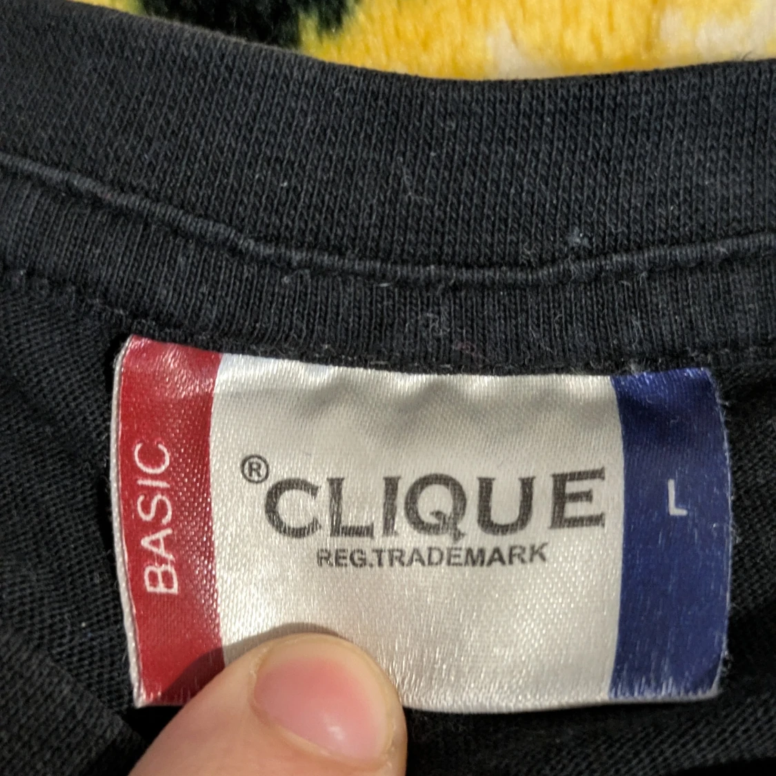 Svart t-shirt från Clique - 1