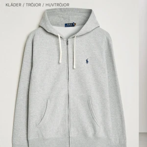 Ralph Louren sipp hoodie  - En grå hoodie med drag kedja från ralph louren köpt för 2300kr säljer 600kr haft ungefär 1år!