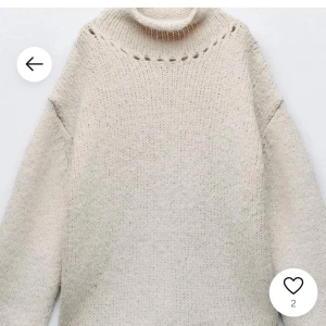 Beige stickad polotröja - SÖKER DENNA STICKADE FRÅN ZARA, i xs eller s