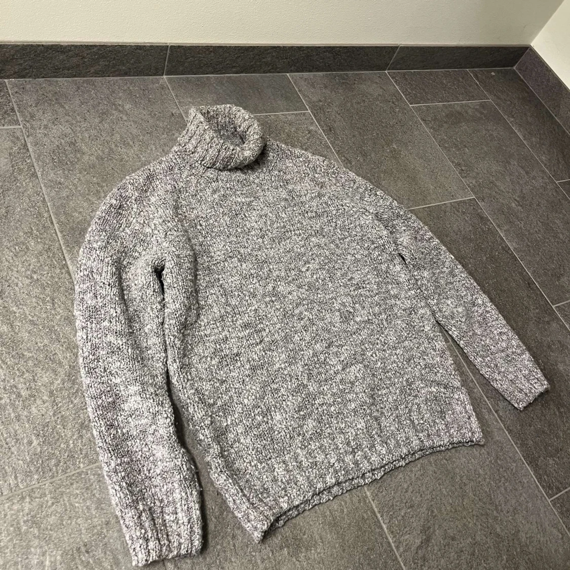 Oscar Jacobsson crewneck - 1