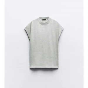 Zara topp - Nyskick. Använd typ 1 gång