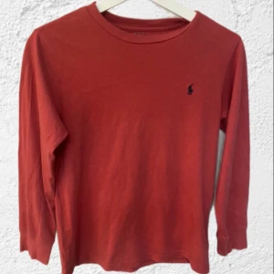  Polo Ralph Lauren - En fin polo tishirt! Bara använd några få gånger 